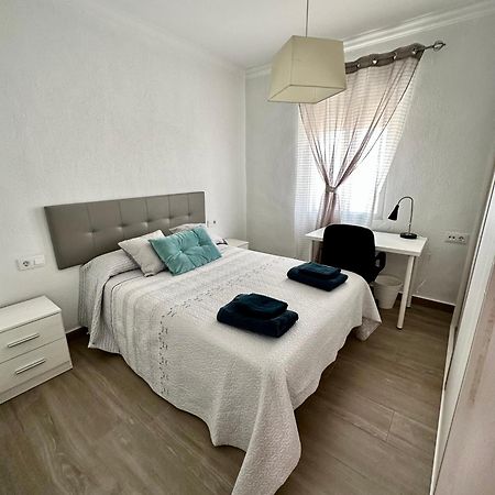 Precioso Apartamento 3 Dormitorios, Aire Acondicionado Menos 10 Min A Pie Feria 赫雷斯 外观 照片