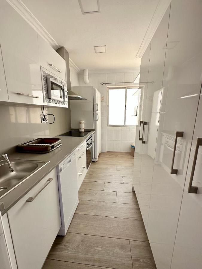 Precioso Apartamento 3 Dormitorios, Aire Acondicionado Menos 10 Min A Pie Feria 赫雷斯 外观 照片