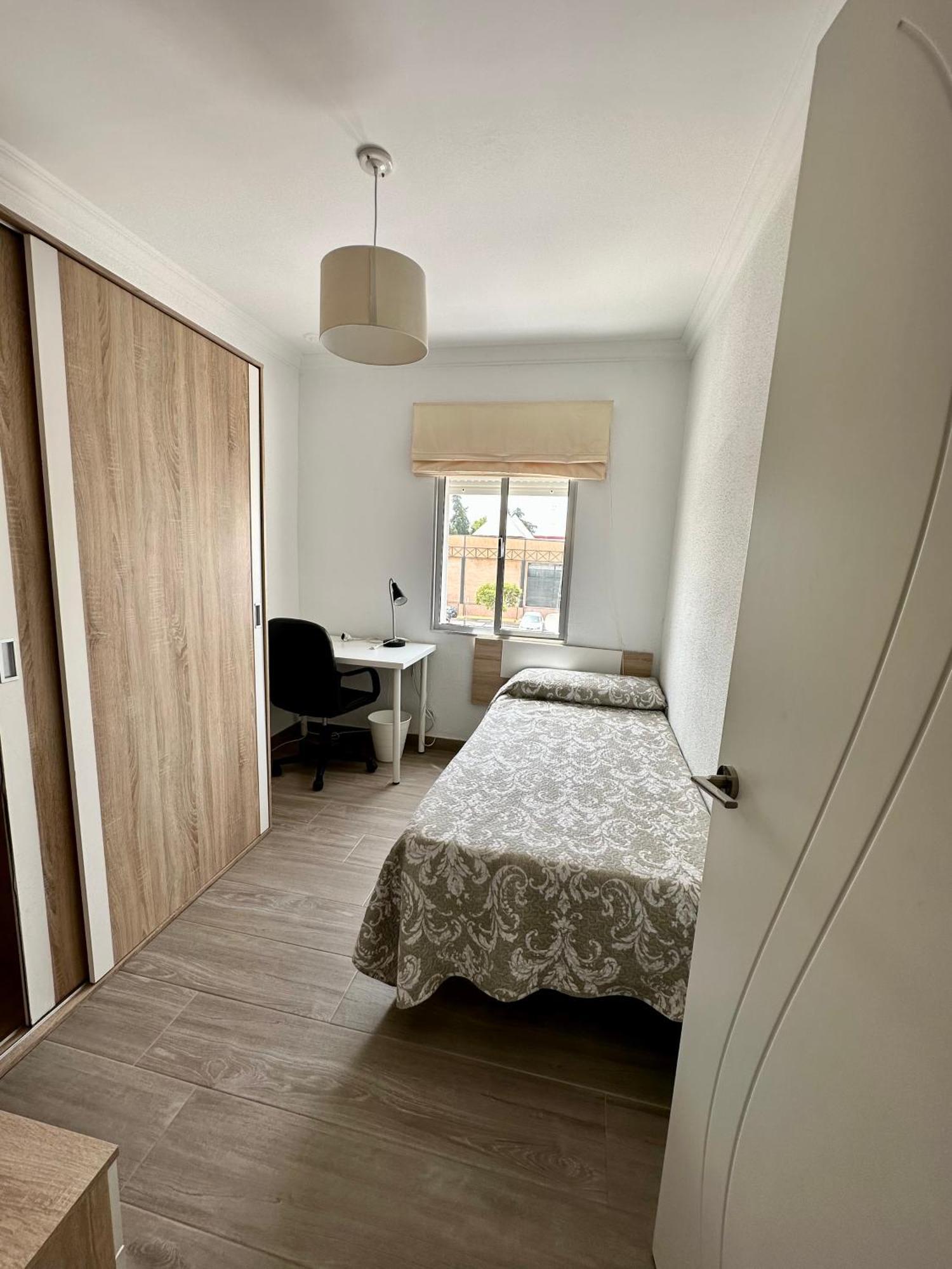 Precioso Apartamento 3 Dormitorios, Aire Acondicionado Menos 10 Min A Pie Feria 赫雷斯 外观 照片